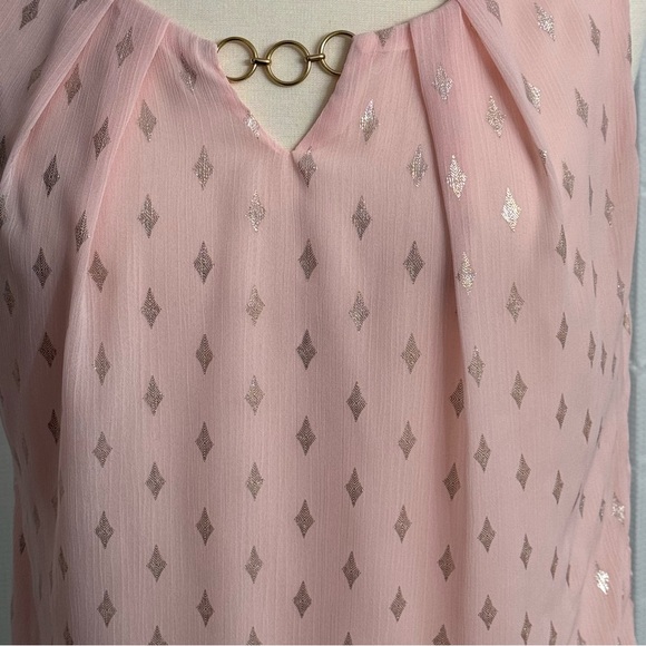 Sara Michelle Sleeveless, Pink & Metallic Gold Tank, Gold Chain Detail, Size M - Picture 2 of 7
